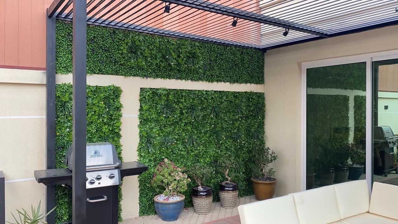 Private Villa Outdoors Artificial Green Wall UV Protected artificial wall garden