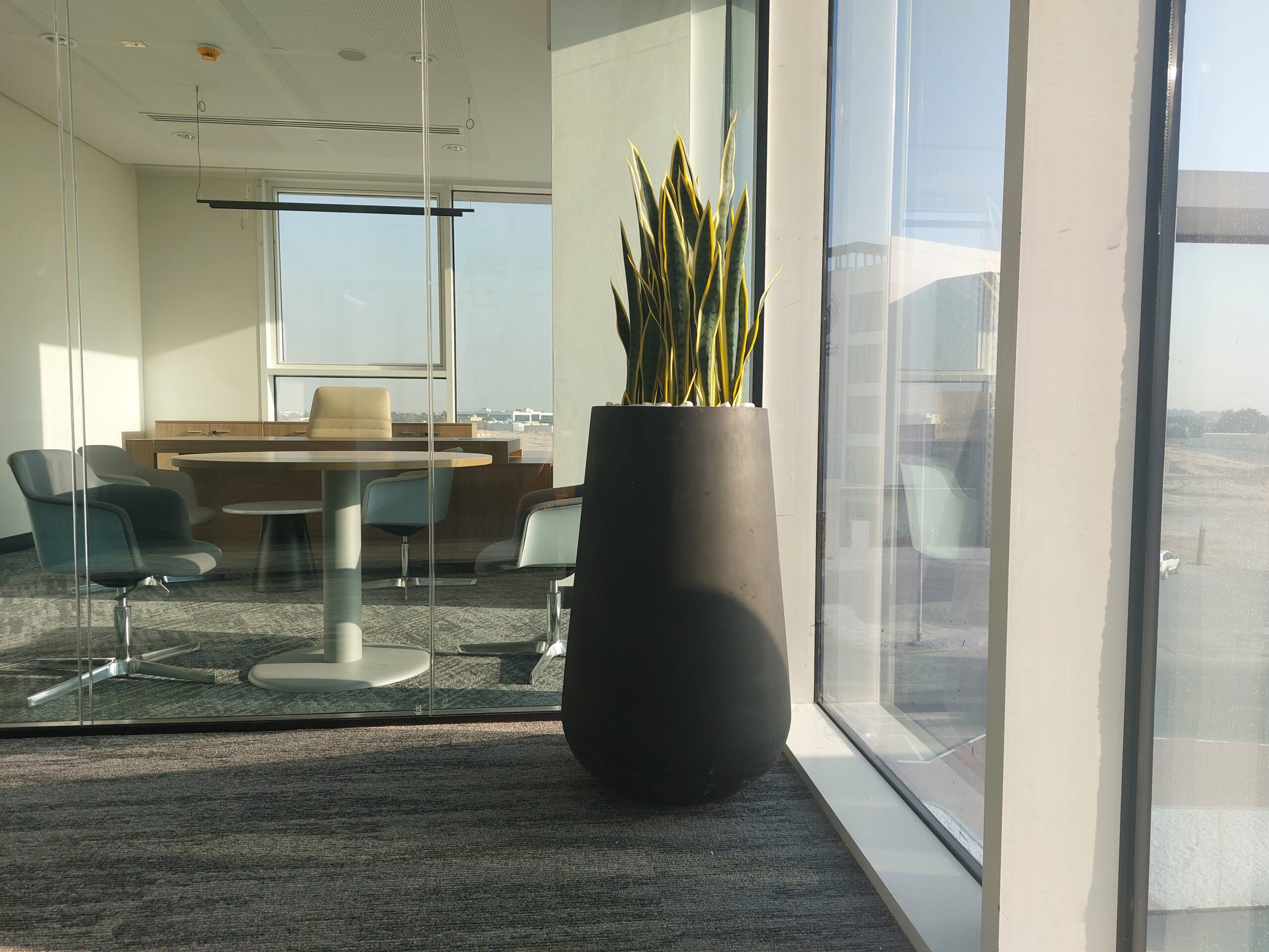 Artificial Plants in Smart Customized GRC Plant Pots I EREC 43